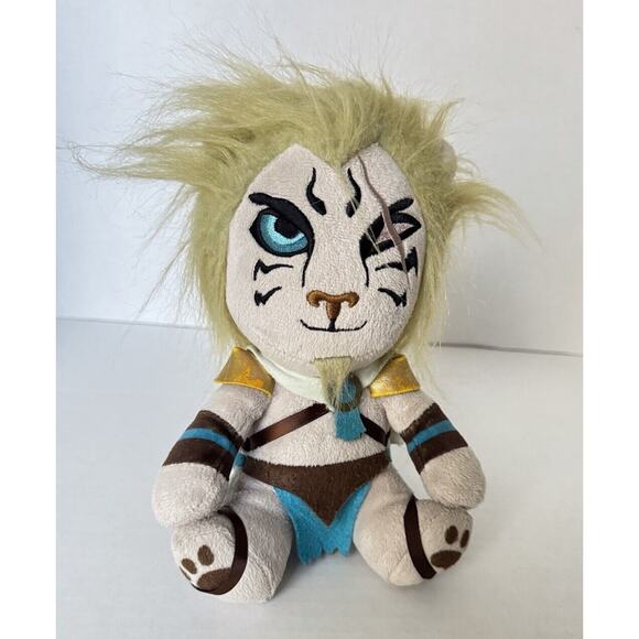Magic: the Gathering Ajani Phunny Plush Figure - Picture 1 of 7
